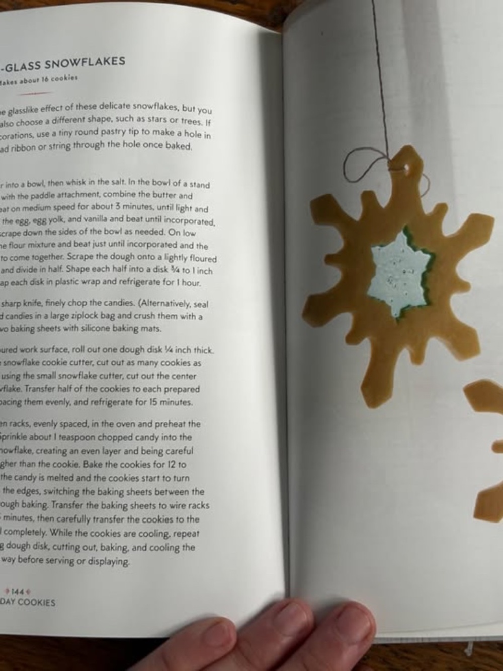 Holiday Cookies Cookbook - Picture 5 of 10
